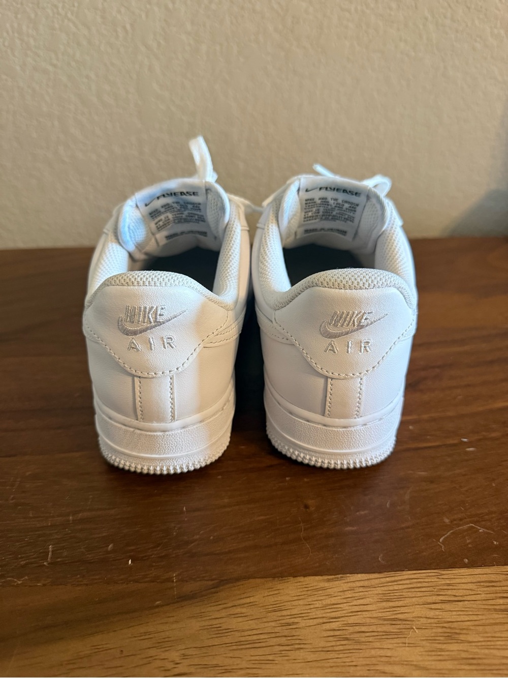 Nike Women’s Air Force One’s Size 7 White Clean - Picture 4 of 7